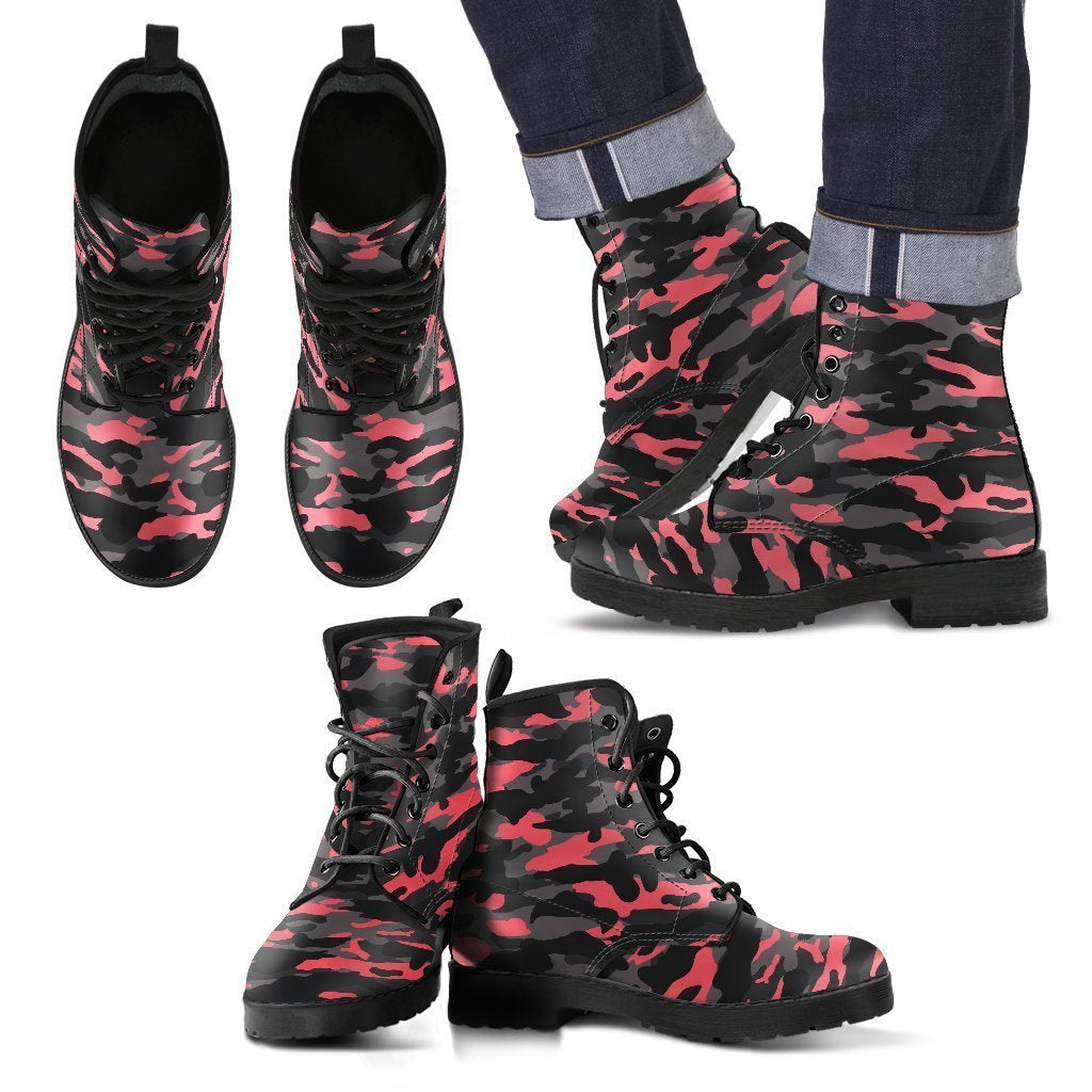 Black And Pink Camouflage Print Men's Boots