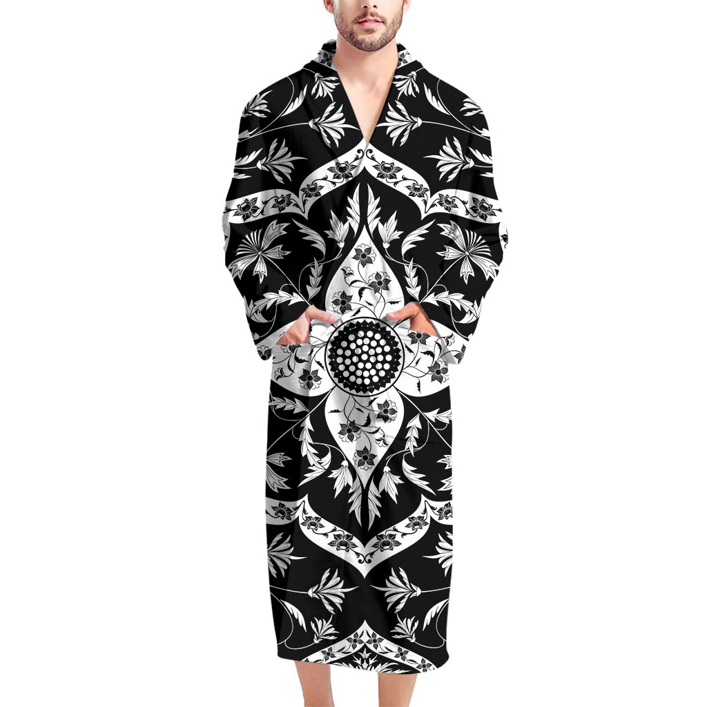 Black And White Lotus Mandala Print Men's Bathrobe
