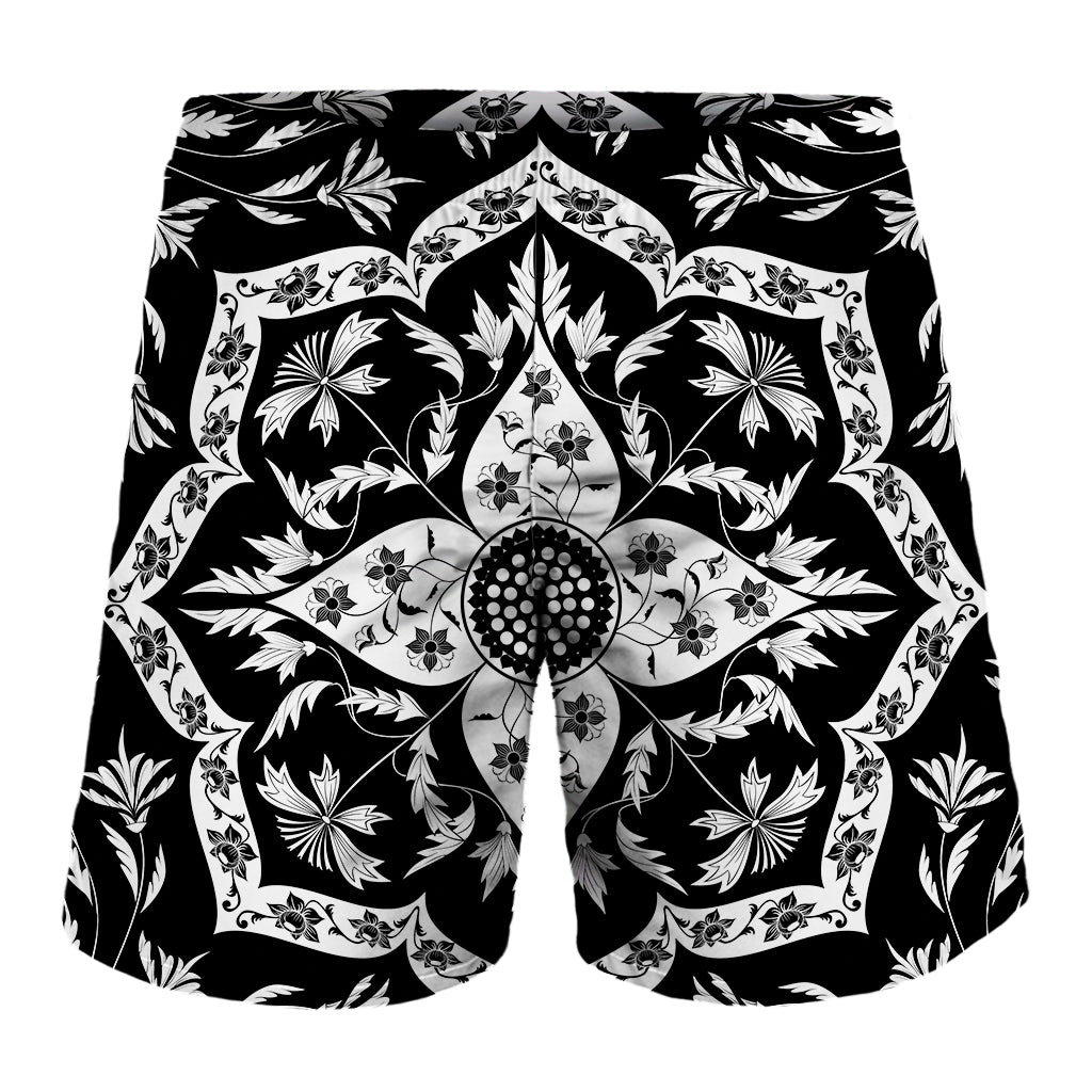 Black And White Lotus Mandala Print Men's Shorts