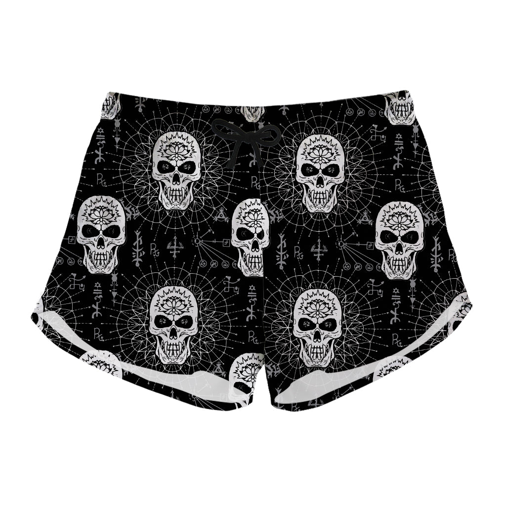 Black And White Wicca Evil Skull Print Women's Shorts