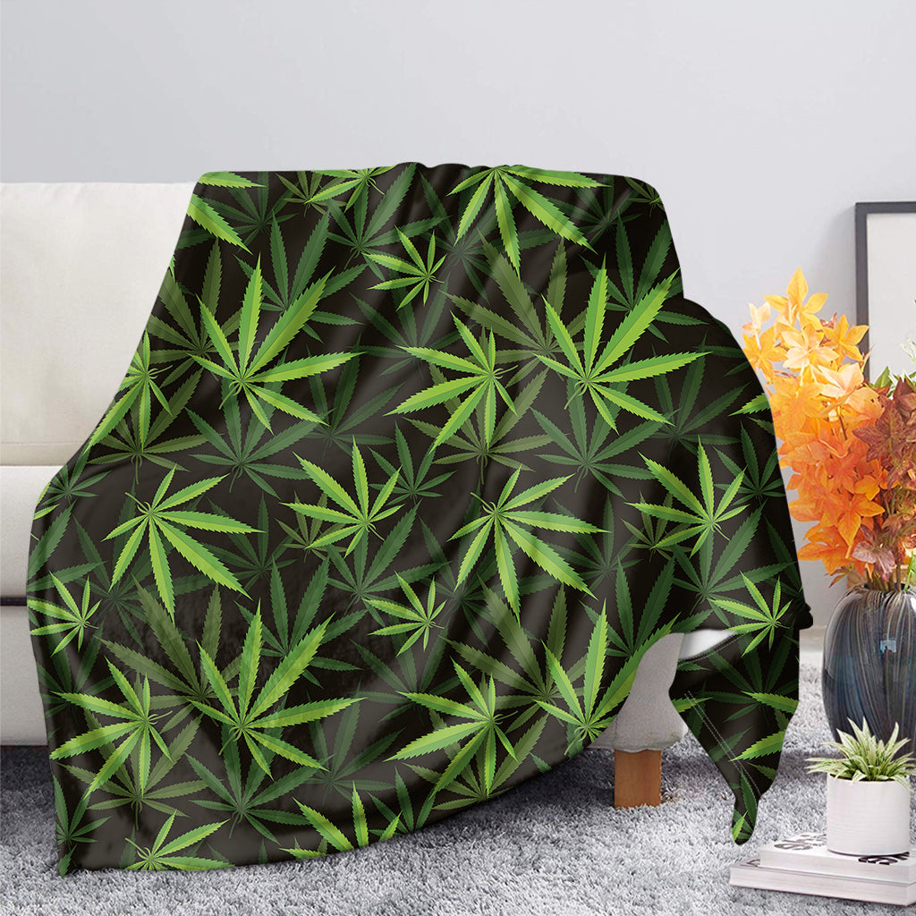 Cannabis Leaves Pattern Print Blanket