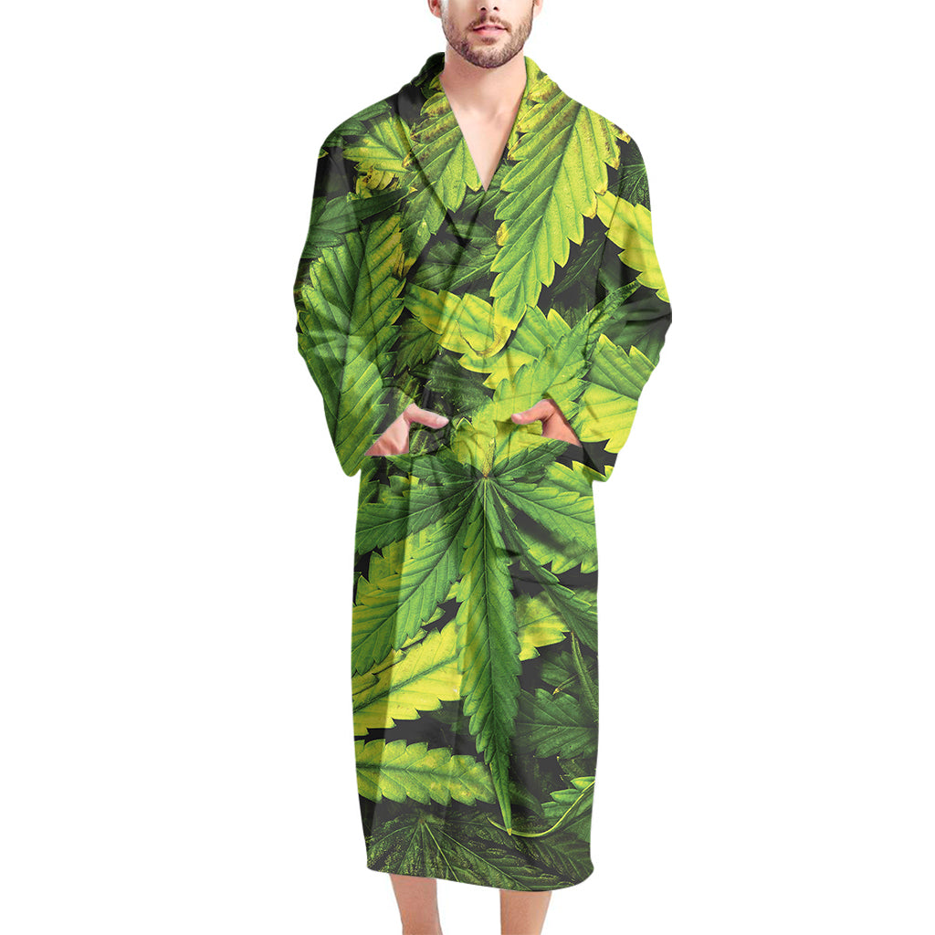 Cannabis Texture Print Men's Bathrobe