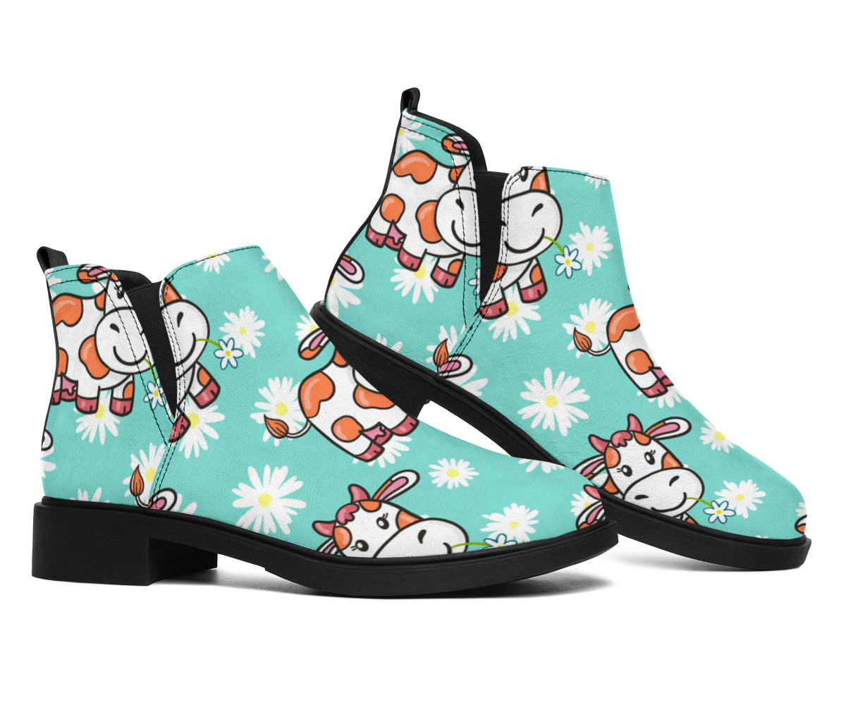 Cartoon Cow And Daisy Flower Print Flat Ankle Boots
