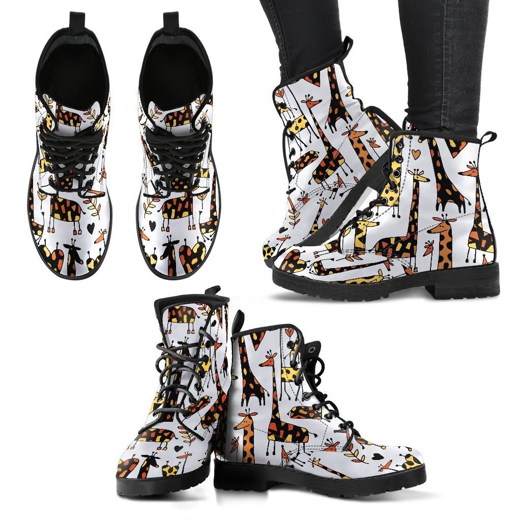 Cartoon Giraffe Pattern Print Women's Boots