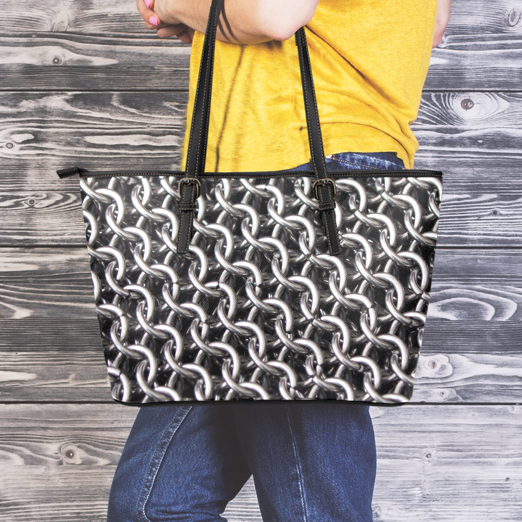 Chainmail Ring Pattern Print Leather Tote Bag