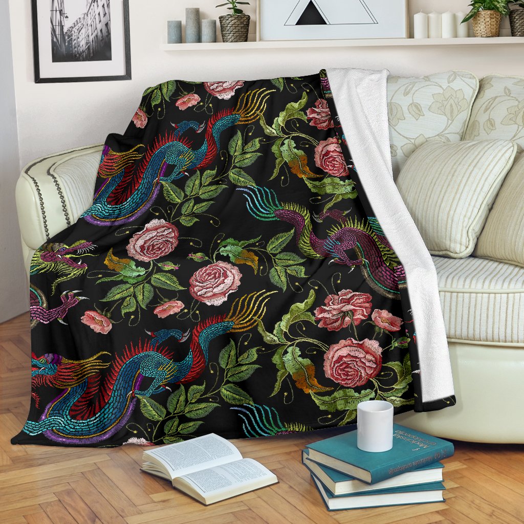 Chinese Dragon Flower Pattern Print Blanket