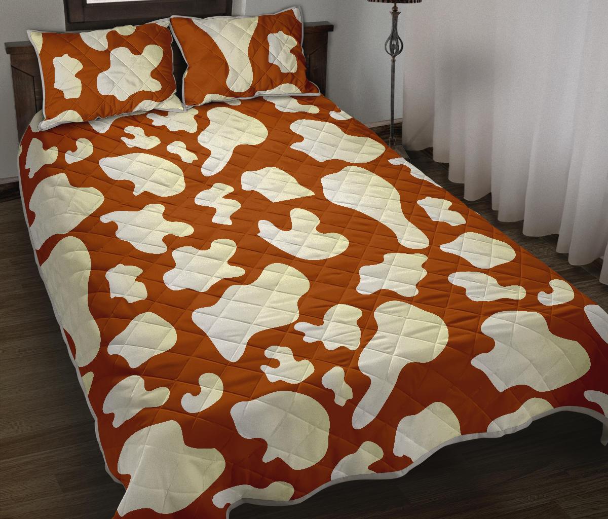 Chocolate And Milk Cow Print Quilt Bed Set