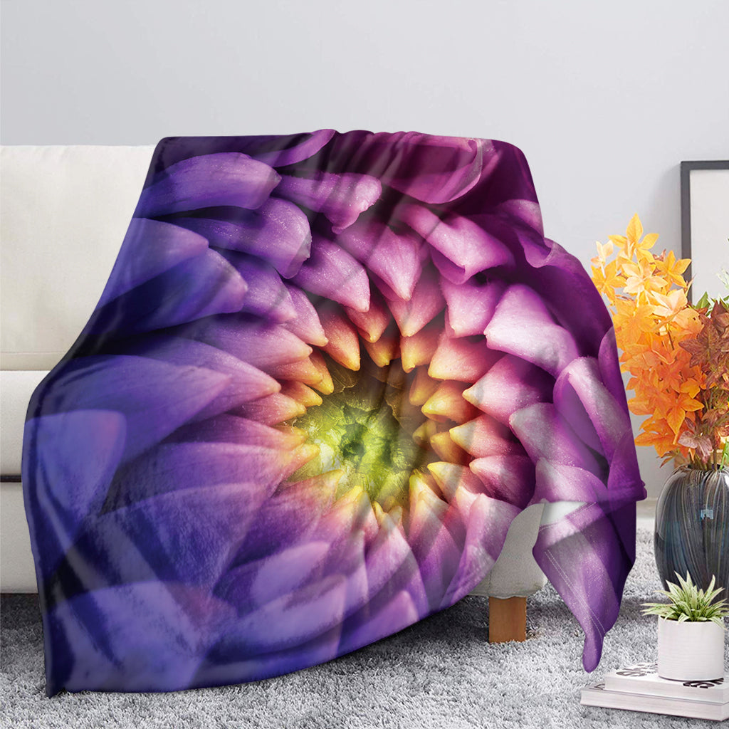 Chrysanthemum Flower Print Blanket