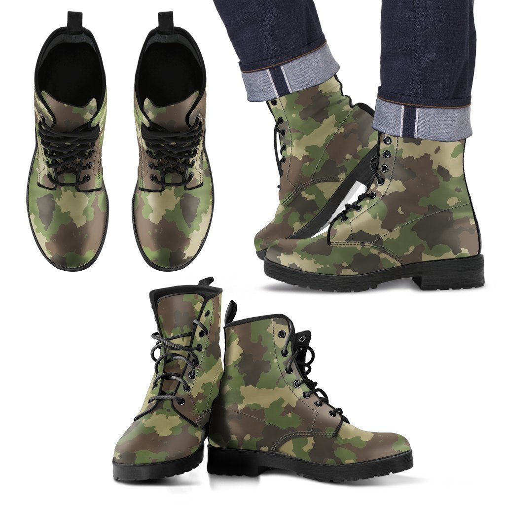 Classic Green Camouflage Print Men's Boots