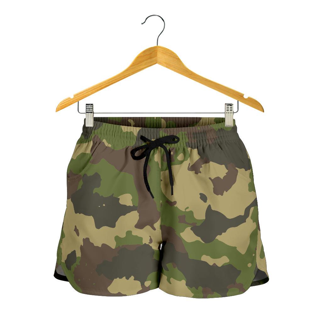 Classic Green Camouflage Print Women's Shorts