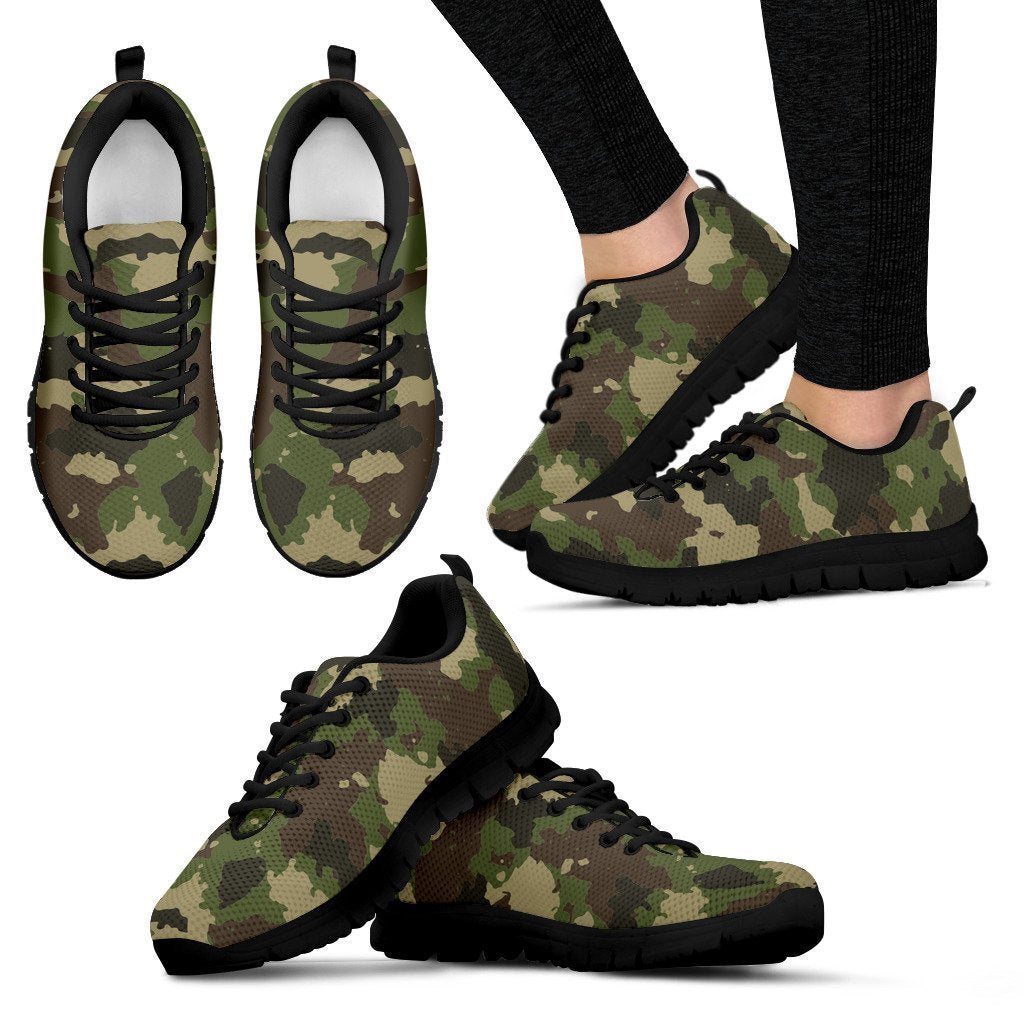 Classic Green Camouflage Print Women's Sneakers