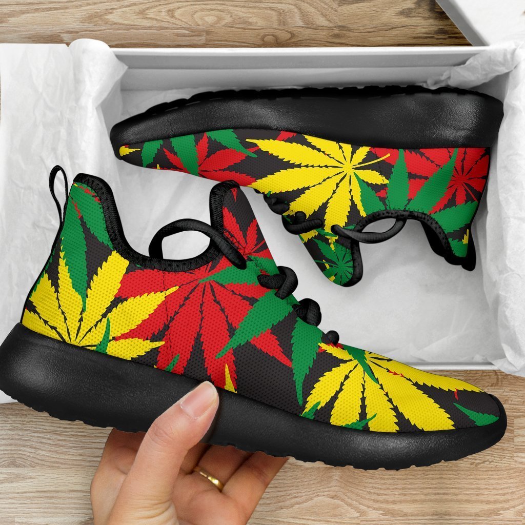Classic Hemp Leaves Reggae Pattern Print Mesh Knit Shoes