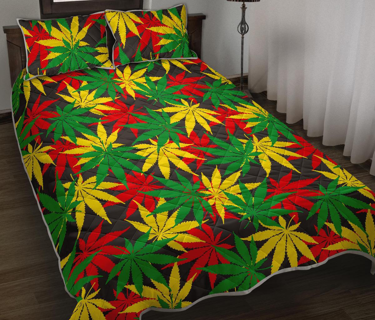 Classic Hemp Leaves Reggae Pattern Print Quilt Bed Set