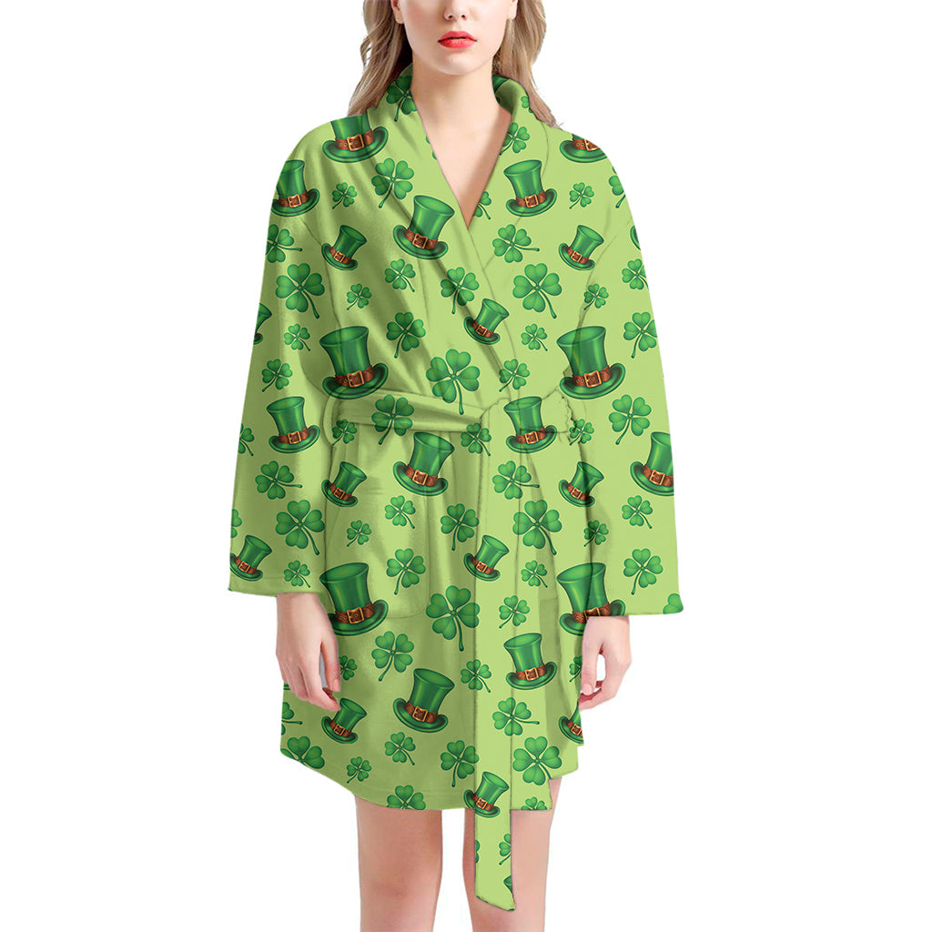 Clover And Hat St. Patrick's Day Print Women's Bathrobe