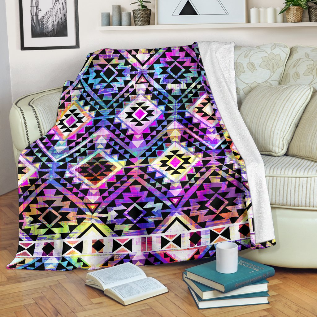 Colorful Aztec Pattern Print Blanket