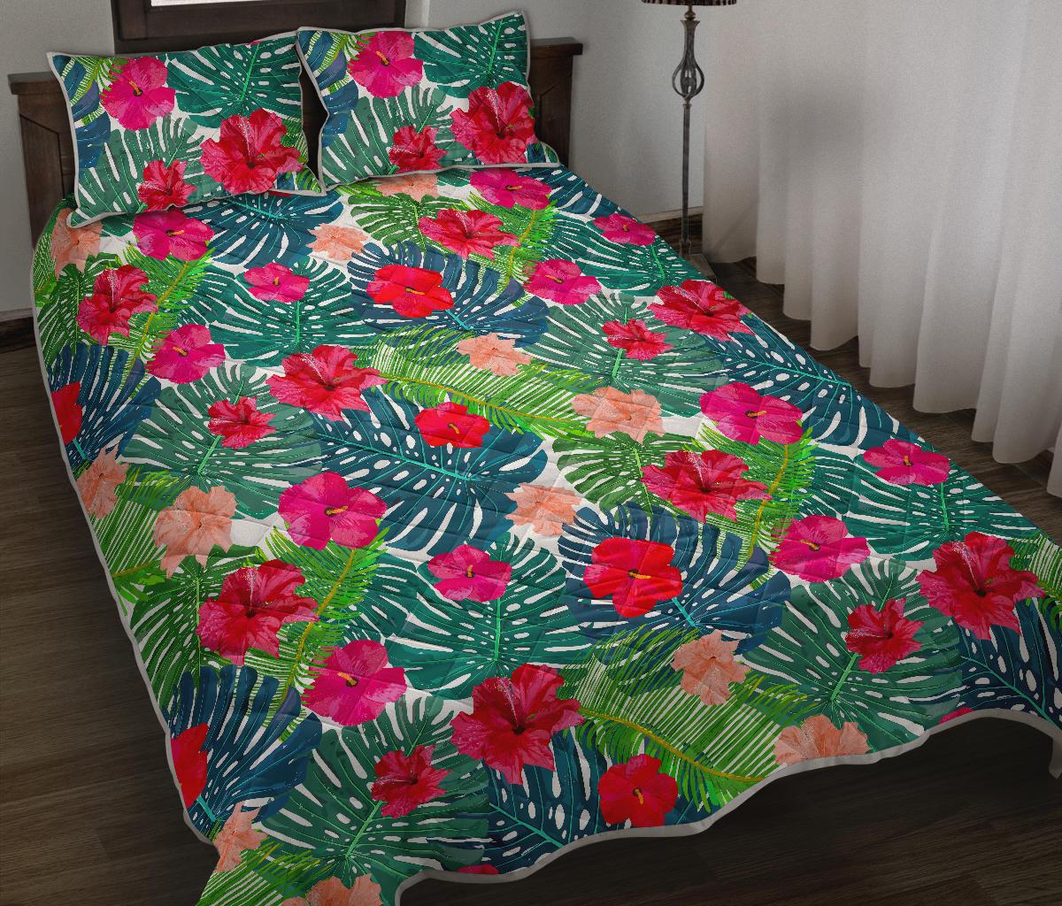 Colorful Hawaii Floral Pattern Print Quilt Bed Set