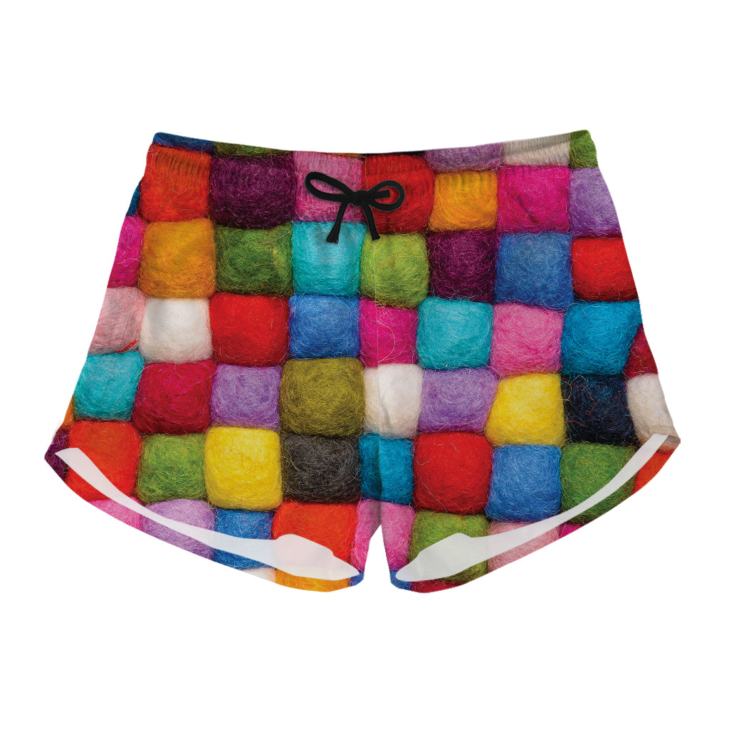 Colorful Yarn Balls Print Women's Shorts