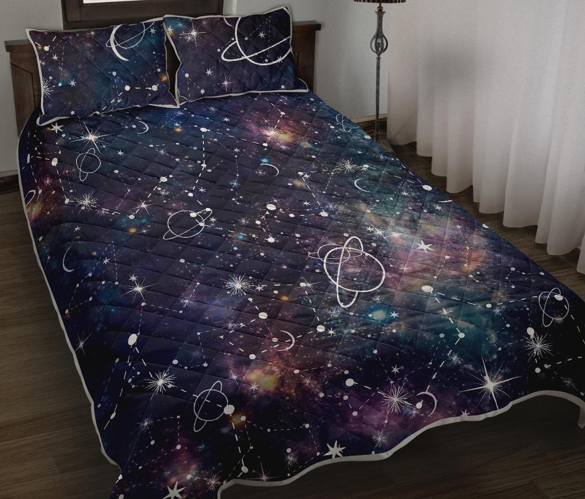 Constellation Galaxy Space Print Quilt Bed Set