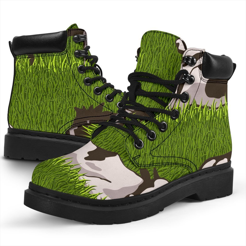 Cow On Green Grass Pattern Print Classic Boots