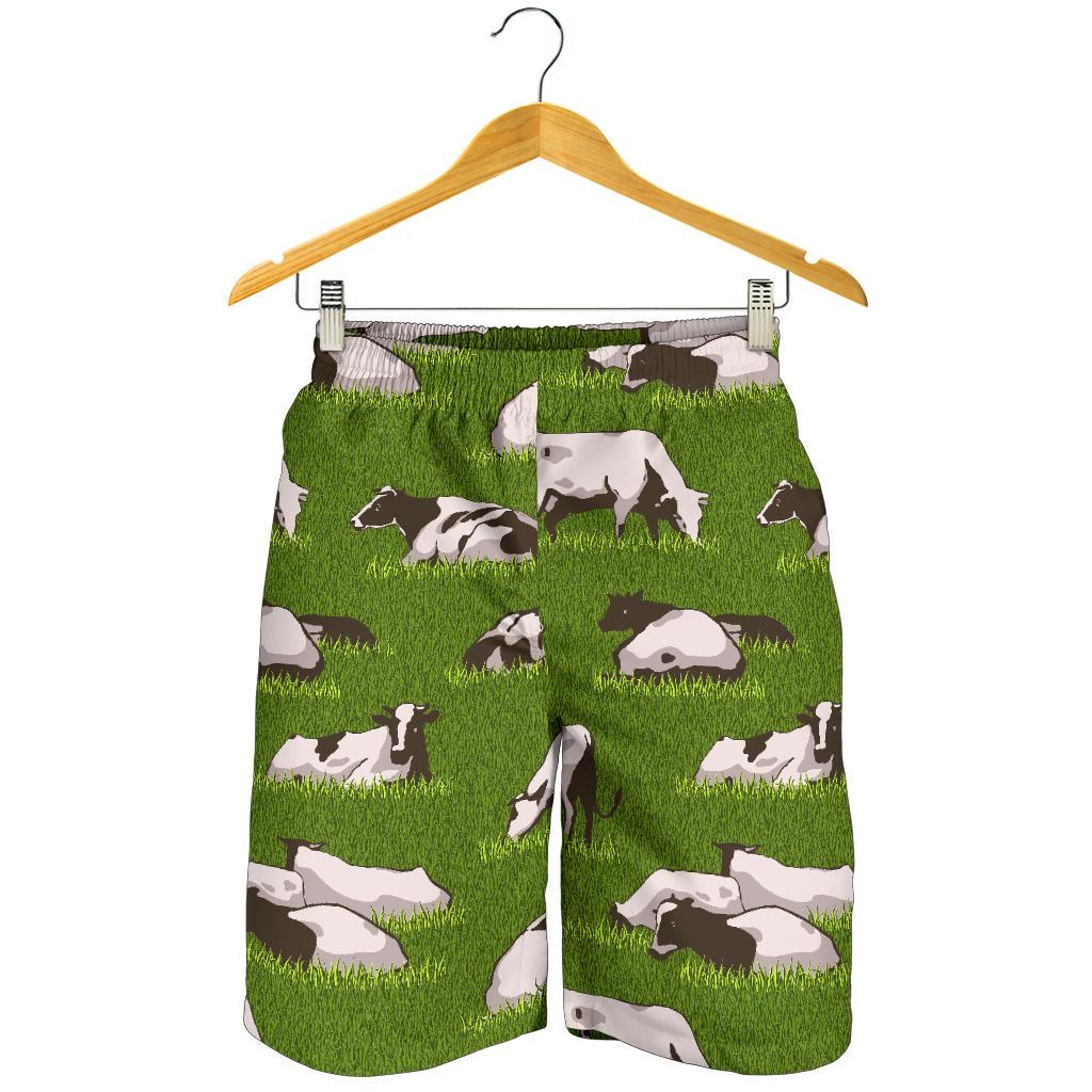 Cow On Green Grass Pattern Print Men's Shorts