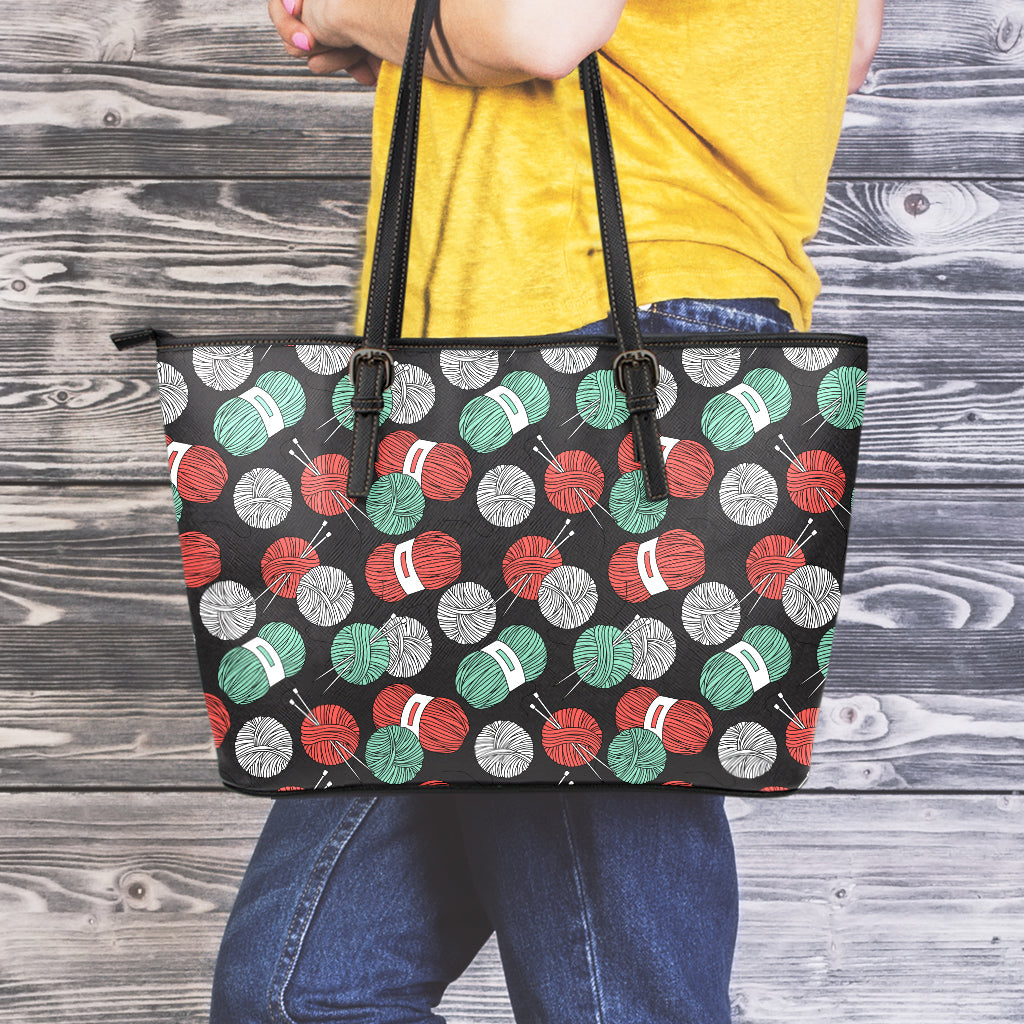 Crochet Yarn Pattern Print Leather Tote Bag