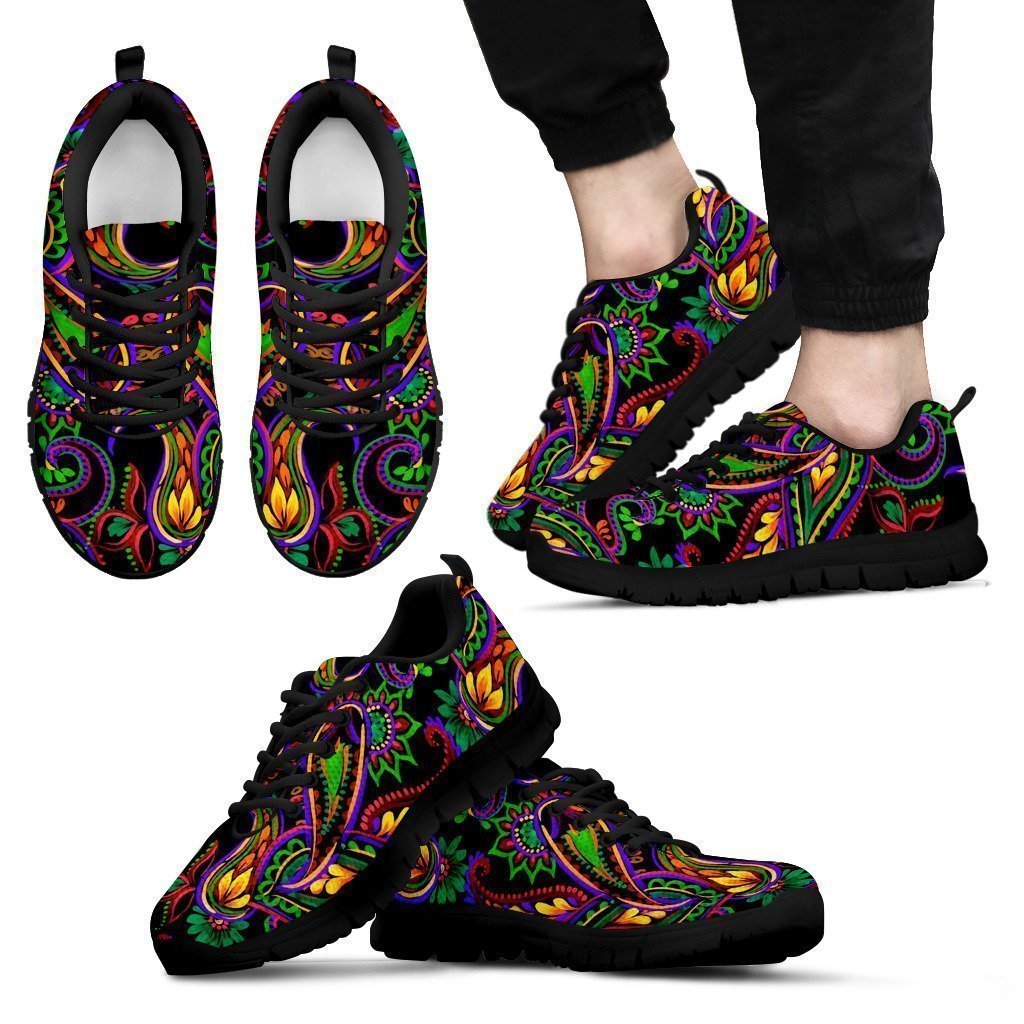 Dark Bohemian Paisley Pattern Print Men's Sneakers