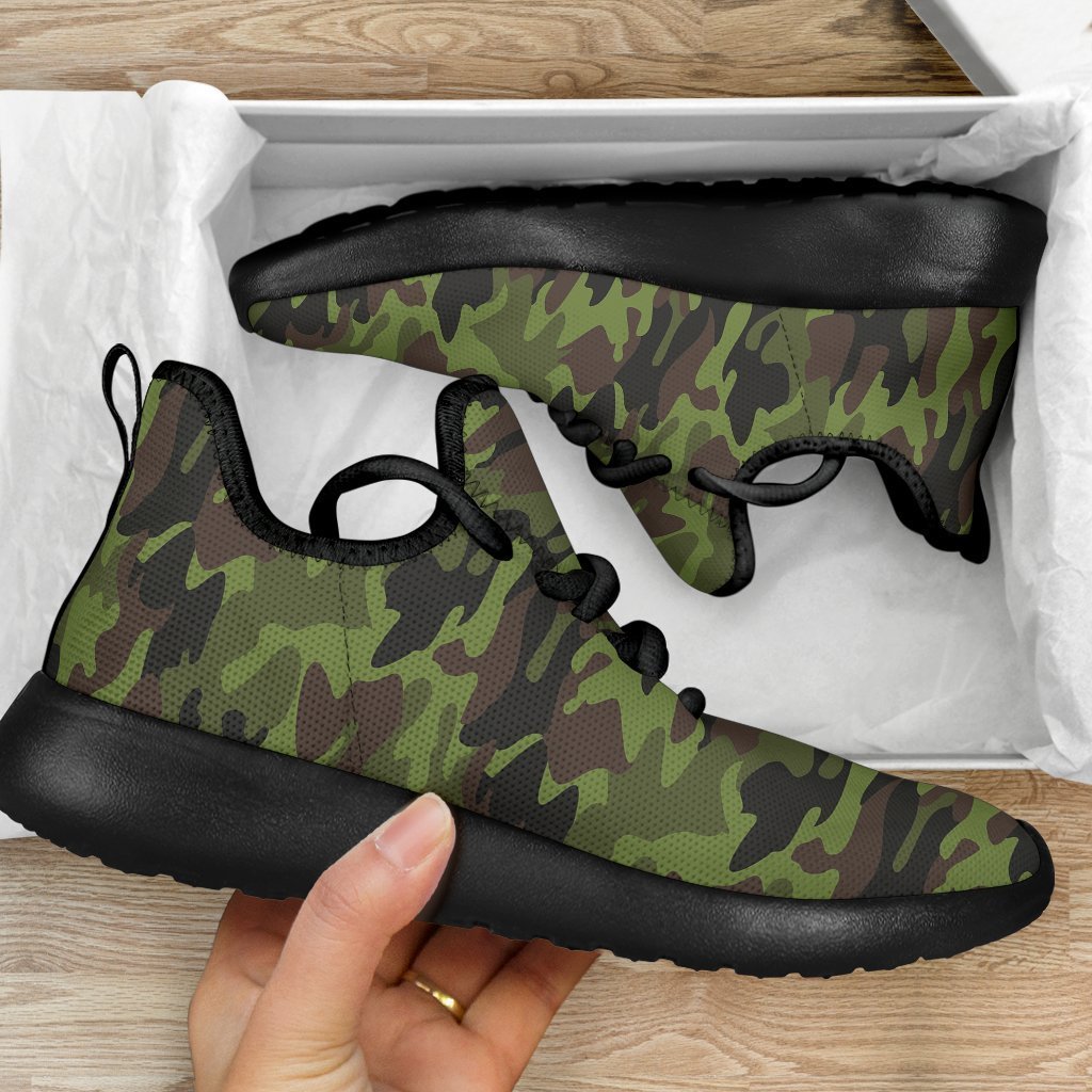 Dark Green And Black Camouflage Print Mesh Knit Shoes