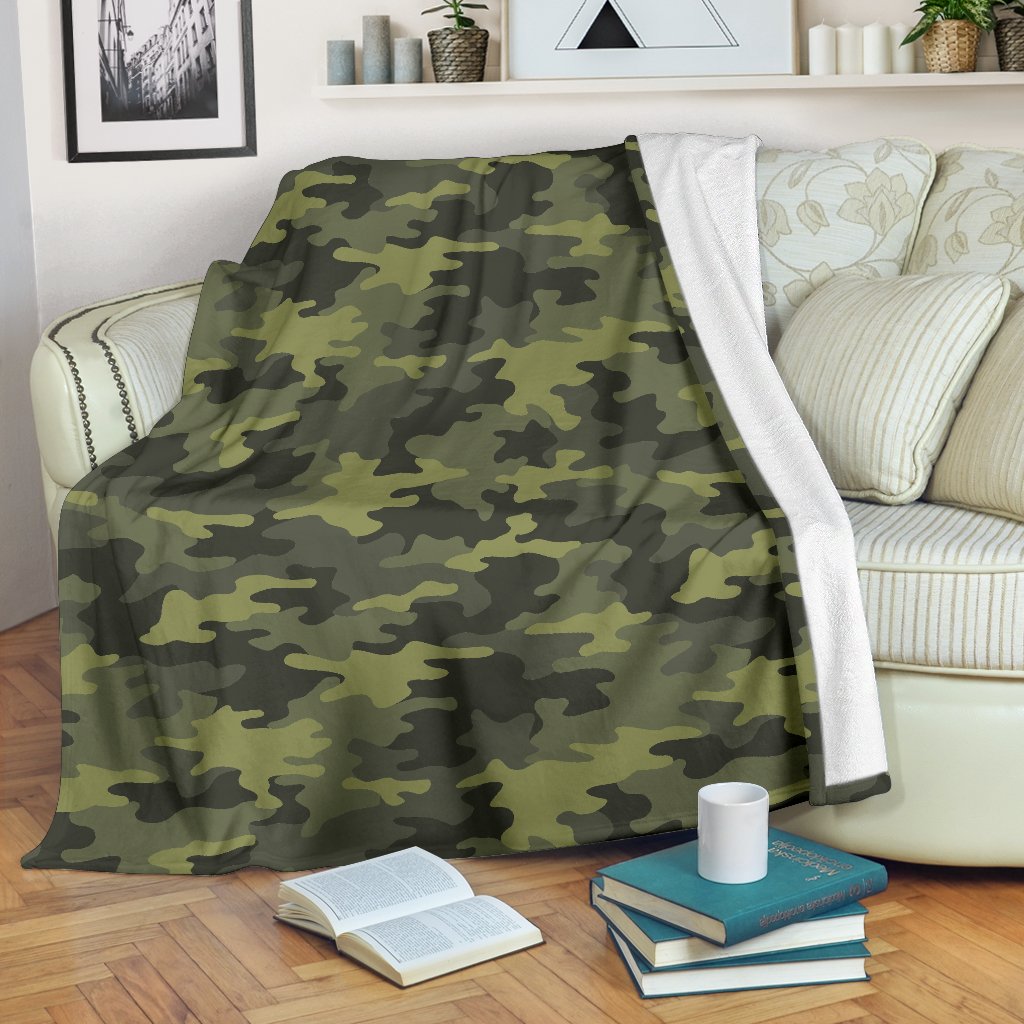 Dark Green Camouflage Print Blanket