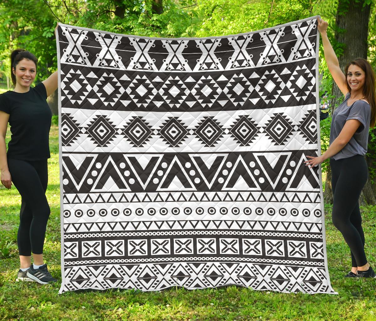 Dark Grey Aztec Pattern Print Quilt