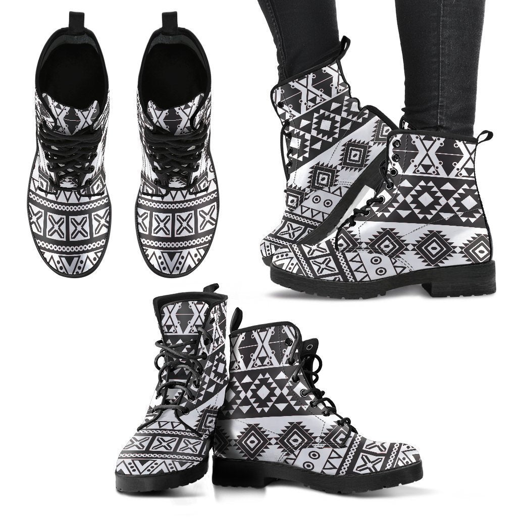 Dark Grey Aztec Pattern Print Women's Boots