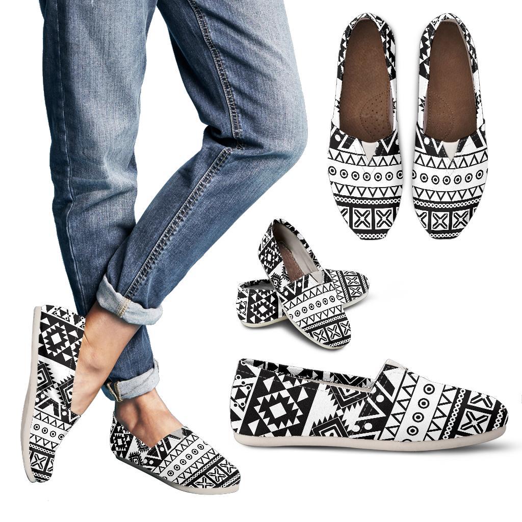 Dark Grey Aztec Pattern Print Women's Casual Canvas Shoes