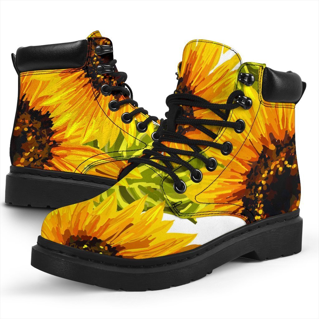 Doodle Sunflower Pattern Print Classic Boots