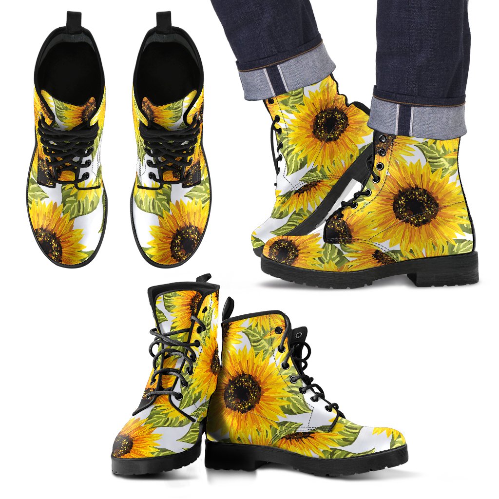 Doodle Sunflower Pattern Print Men's Boots