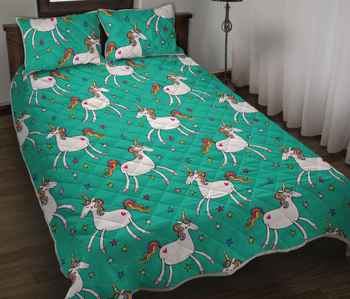 Doodle Unicorn Pattern Print Quilt Bed Set