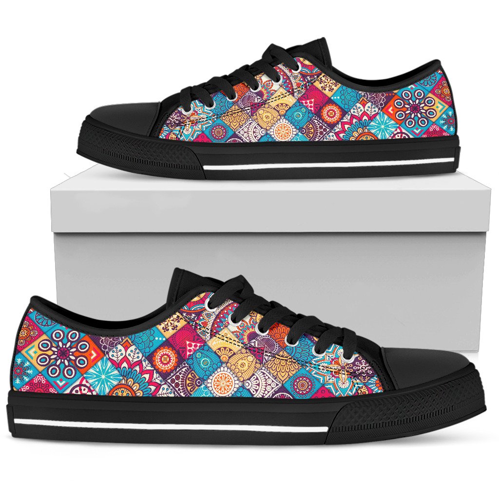 Ethnic Bohemian Mandala Pattern Print Men's Low Top Shoes