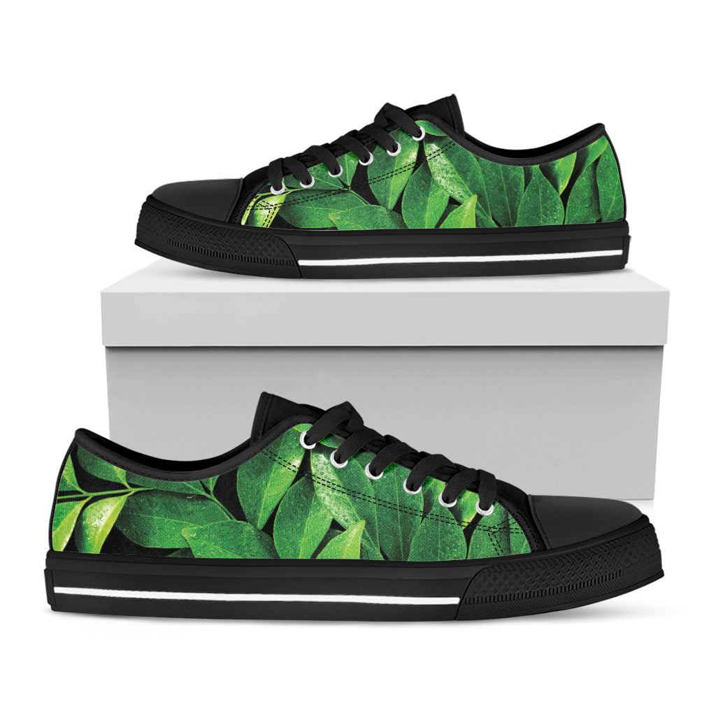 Fresh Green Leaf Print Black Low Top Shoes