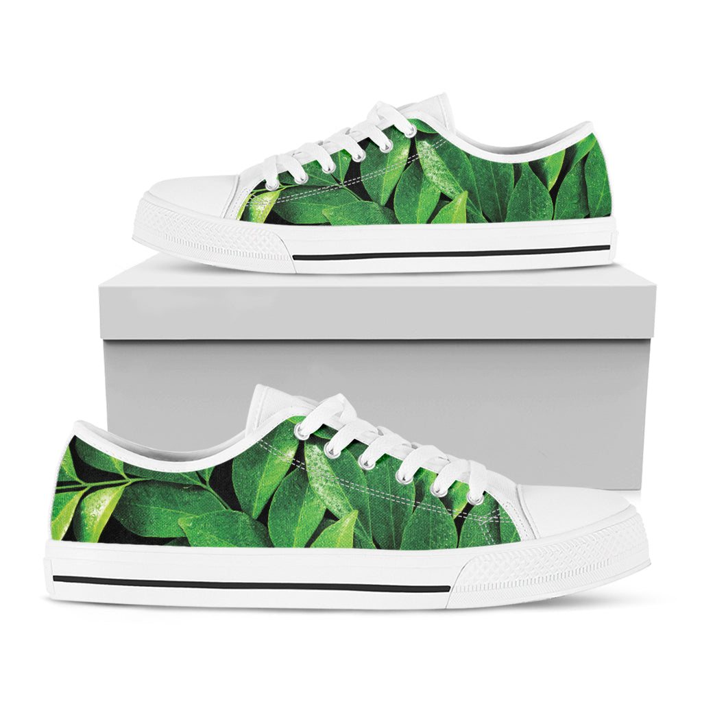 Fresh Green Leaf Print White Low Top Shoes