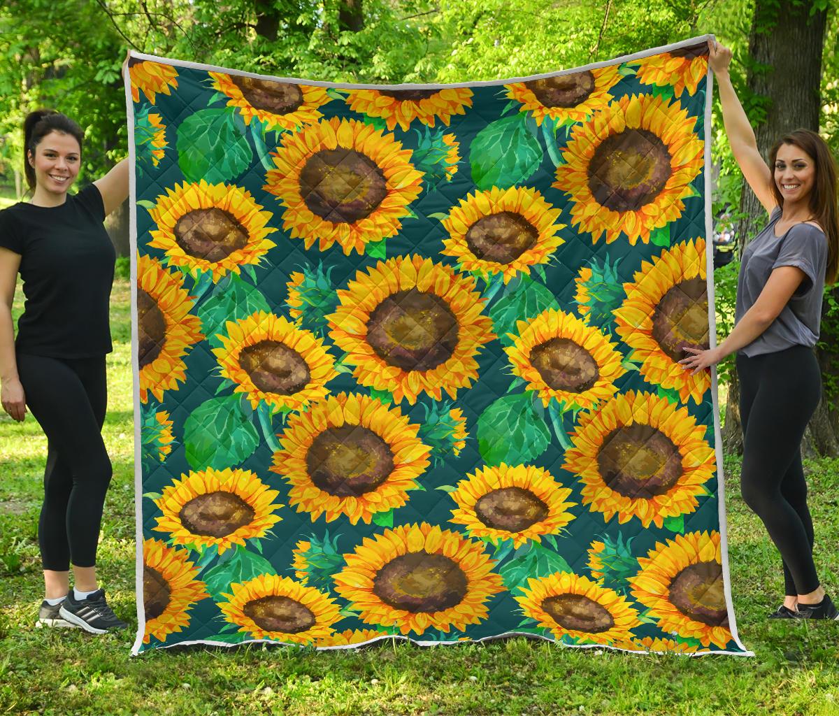 Green Watercolor Sunflower Pattern Print Quilt