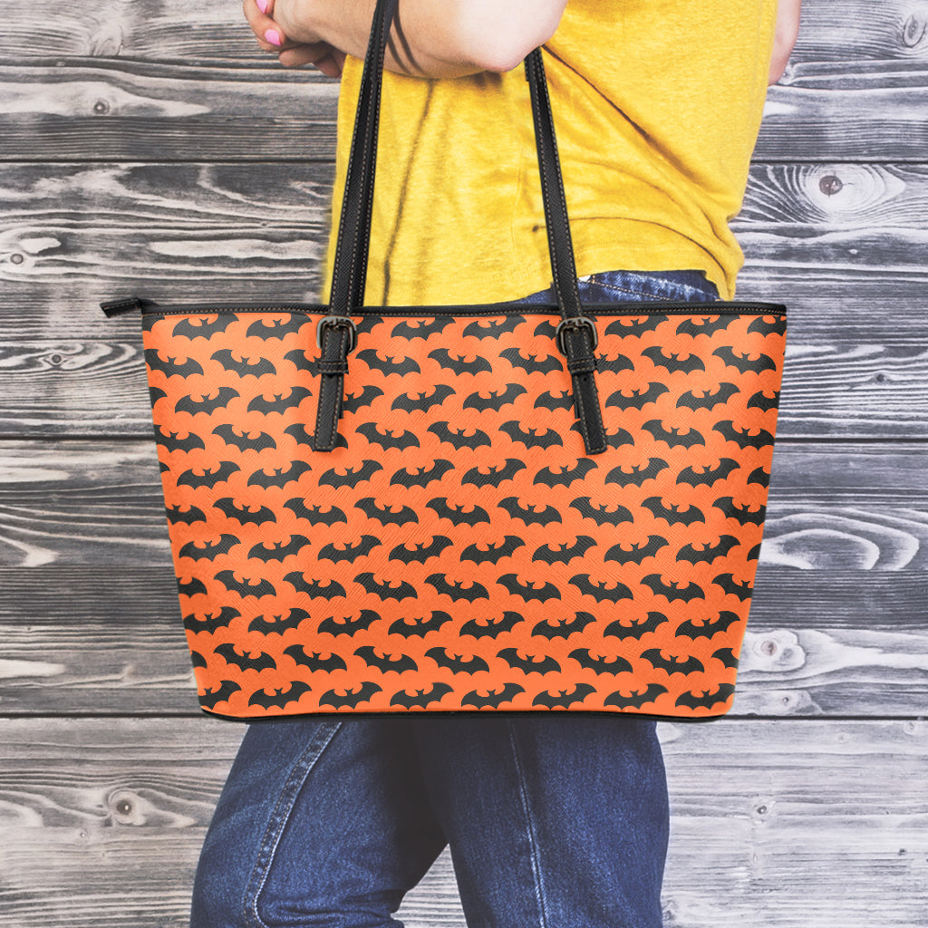 Halloween Bat Pattern Print Leather Tote Bag