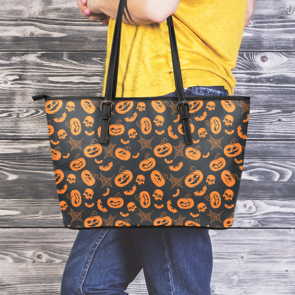 Halloween Pumpkin And Bat Pattern Print Leather Tote Bag