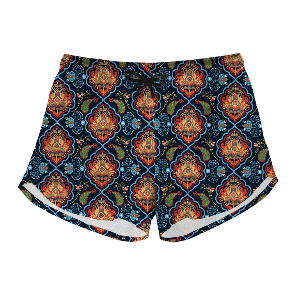 Indian Floral Paisley Pattern Print Women's Shorts