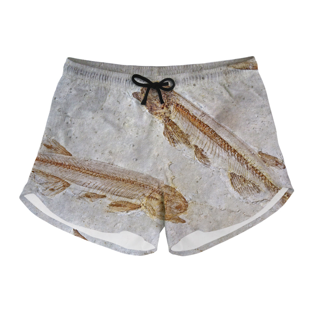 Lycoptera Fish Fossil Print Women's Shorts