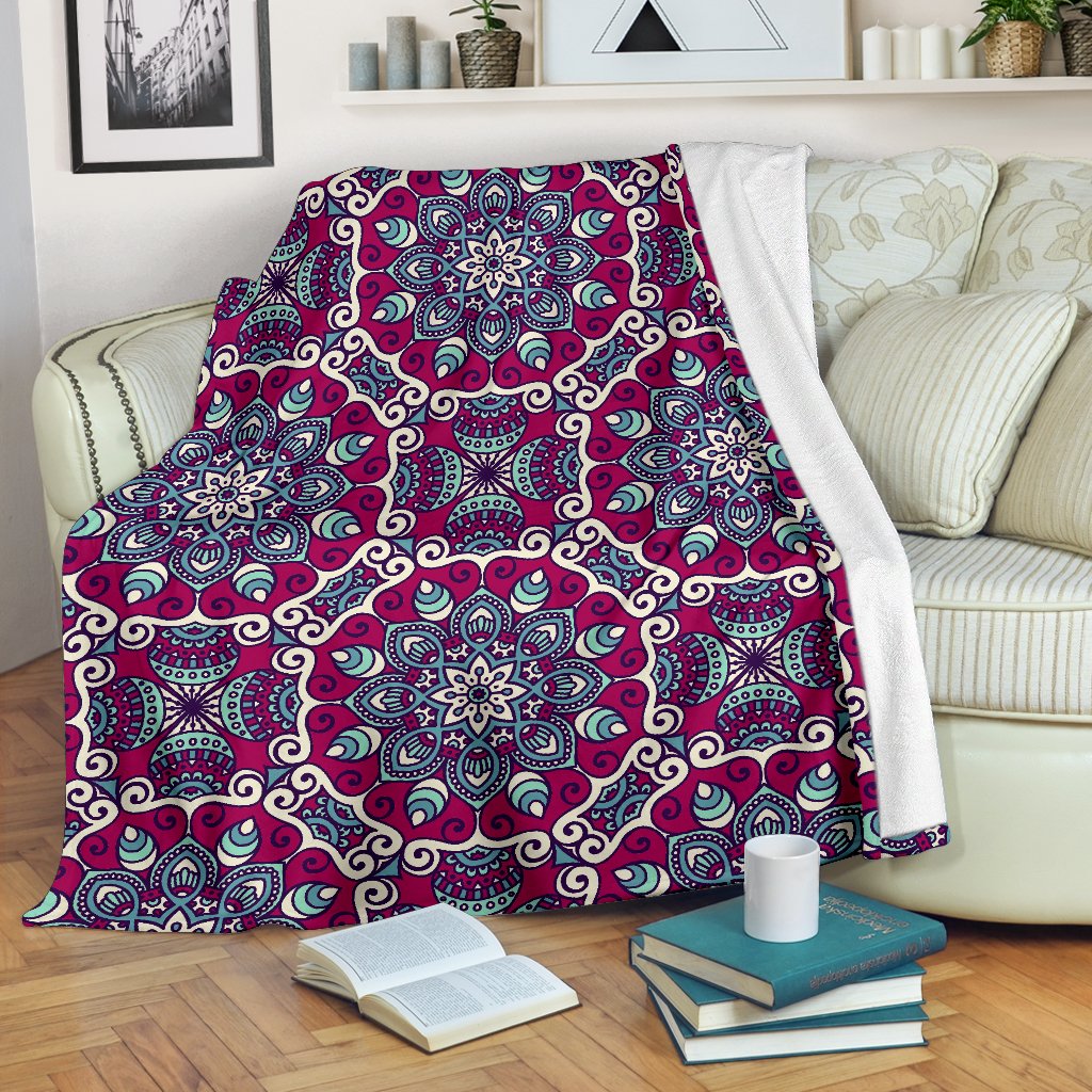 Magenta Mandala Bohemian Pattern Print Blanket