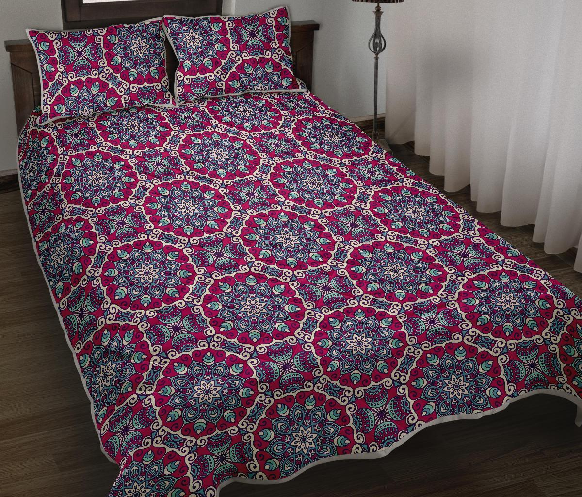 Magenta Mandala Bohemian Pattern Print Quilt Bed Set