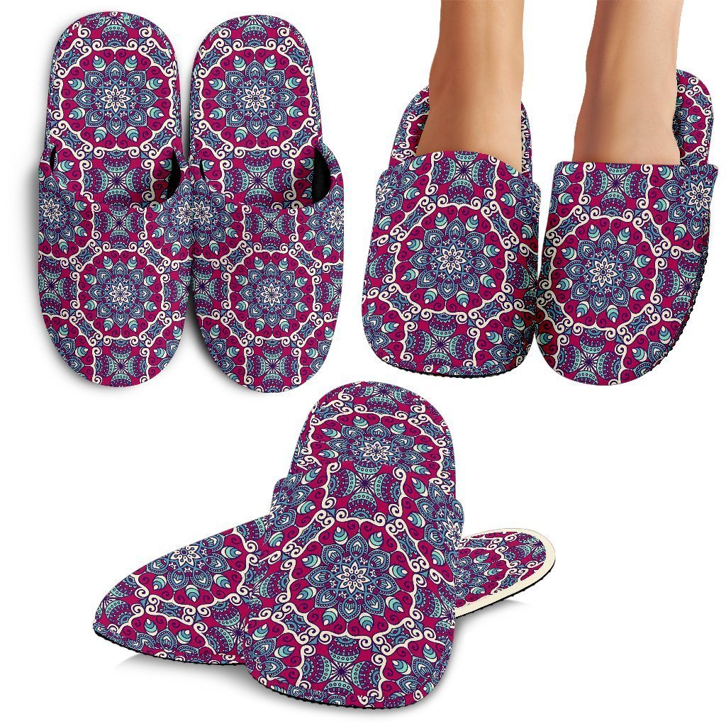 Magenta Mandala Bohemian Pattern Print Slippers