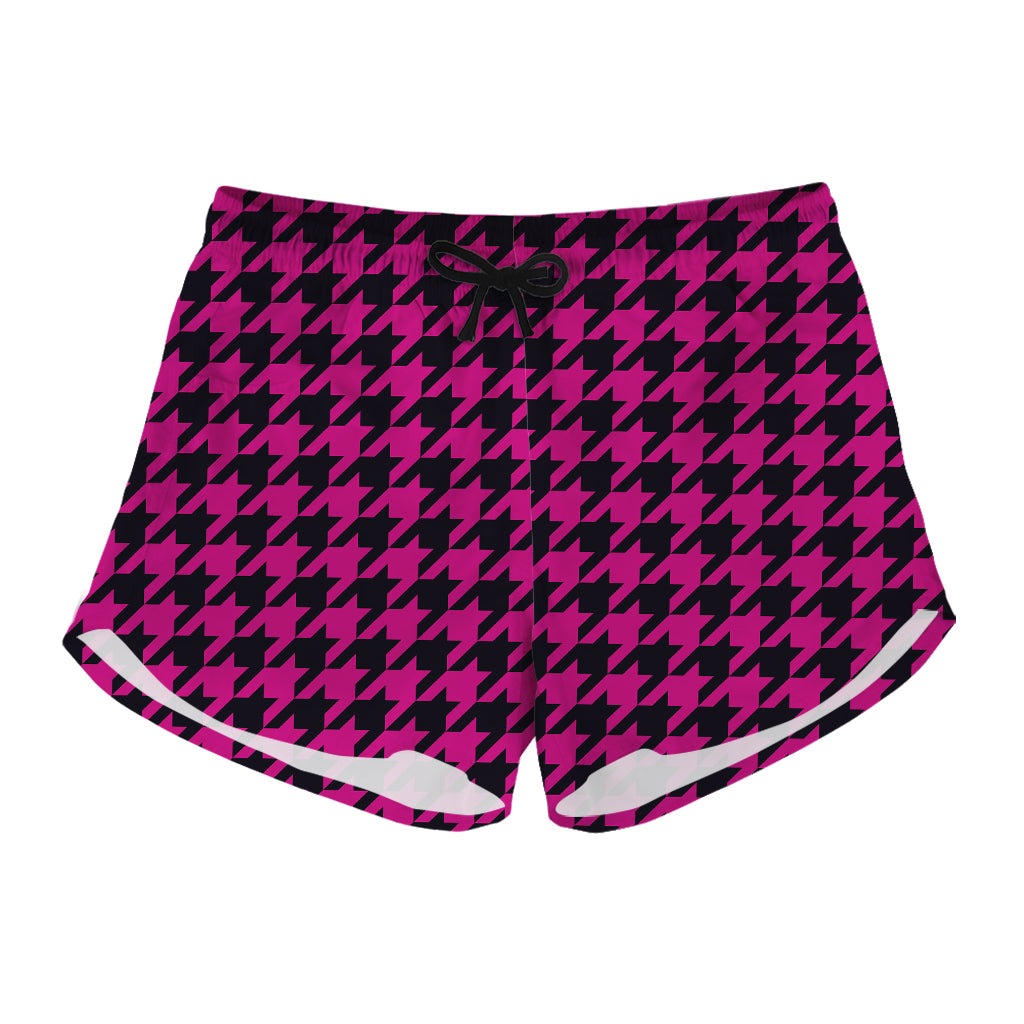 Magenta Pink And Black Houndstooth Print Women's Shorts