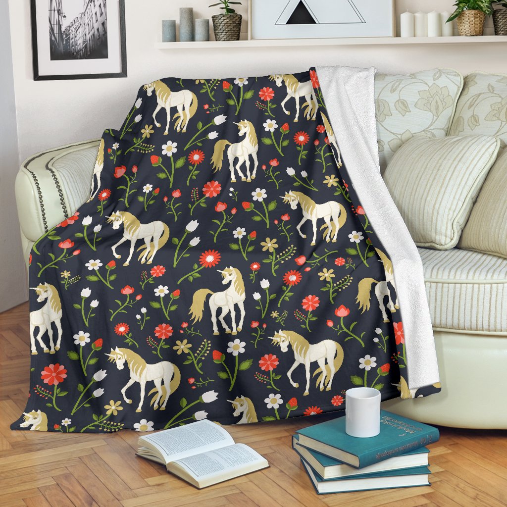 Magic Floral Unicorn Pattern Print Blanket