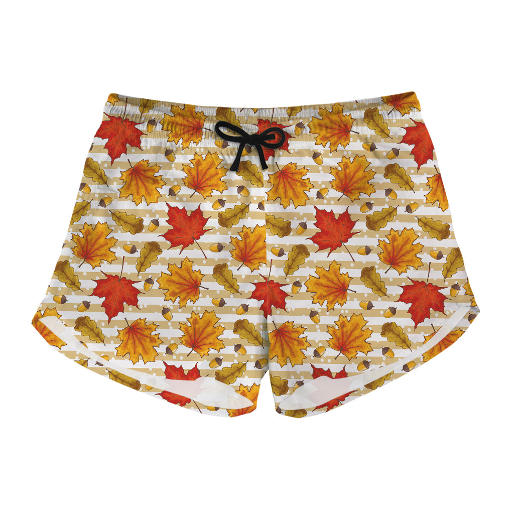 Maple And Oak Pattern Print Women's Shorts