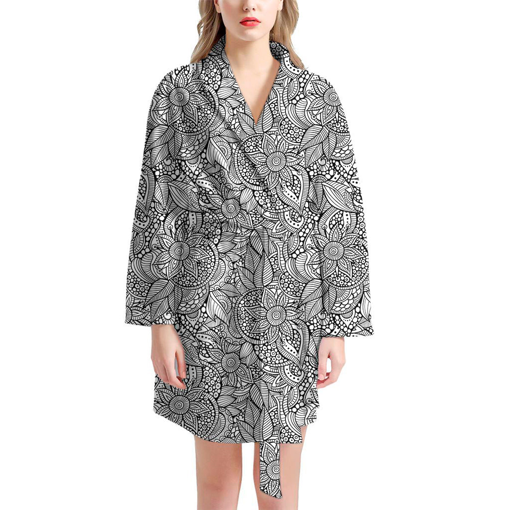 Monochrome Zentangle Pattern Print Women's Bathrobe