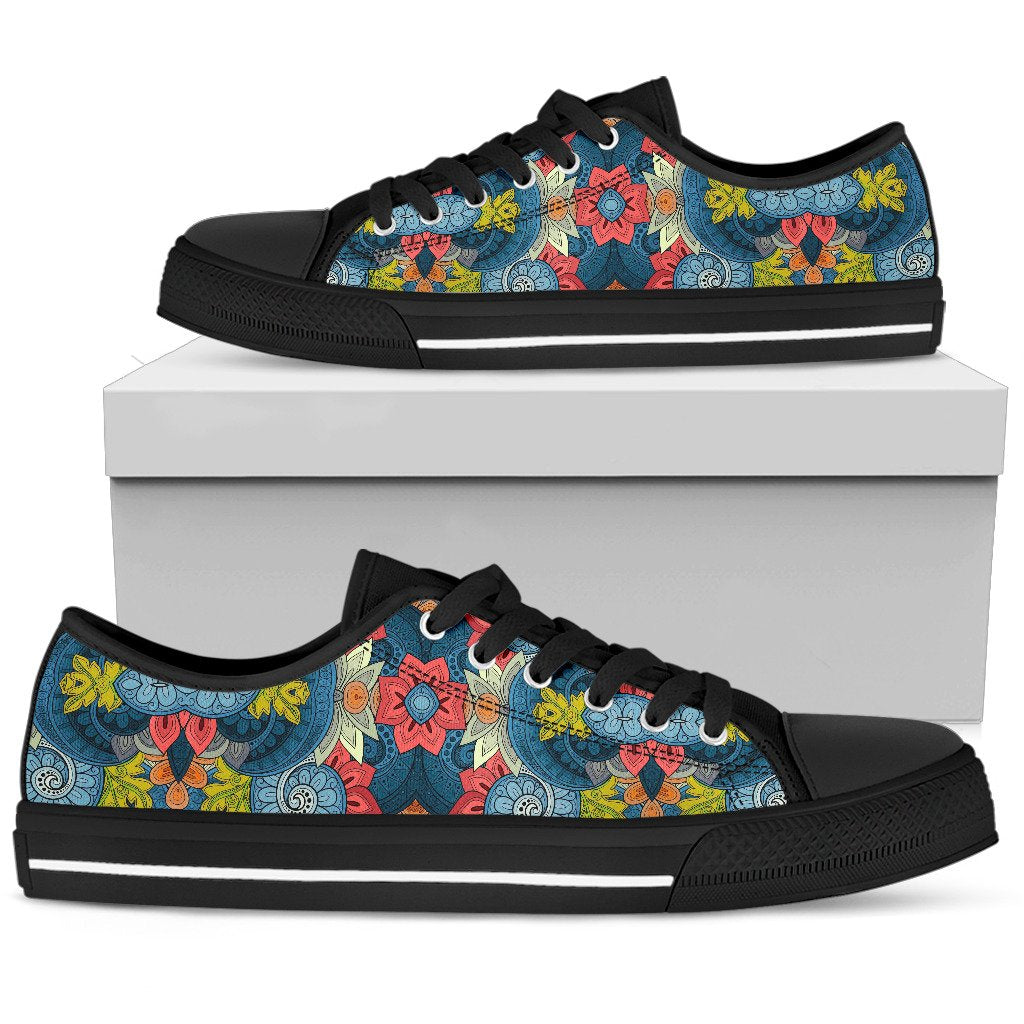 Native Tribal Bohemian Pattern Print Men's Low Top Shoes